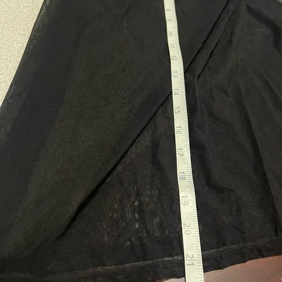 Victoria’s Secret Black Sheer Babydoll Nightgown with Gold Sequin Accent Y2K - Picture 11 of 11